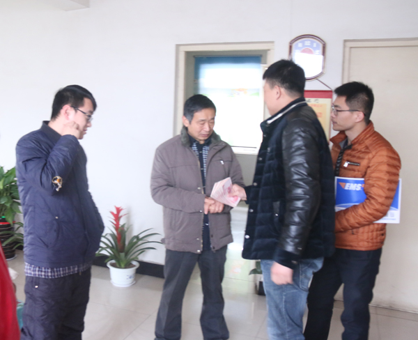 Heartwarming - China Coal Group Visited Sick Colleague