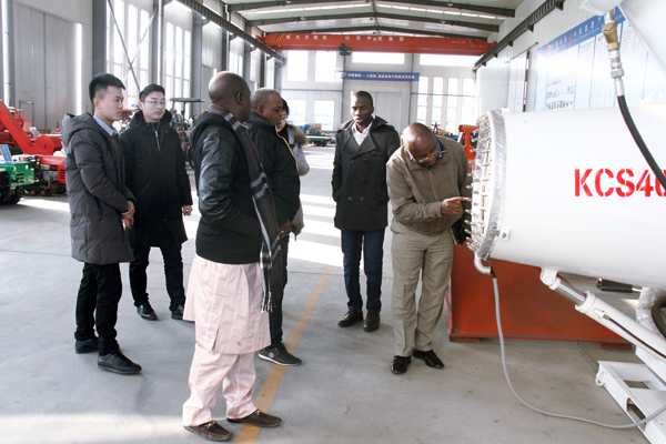 Welcome Nigerian Merchants To Visit China Coal Group for Agricultural Equipment