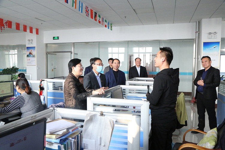 Warmly Welcome The Leaders Of China Labor And Social Security Newspaper To Visit China Coal Group